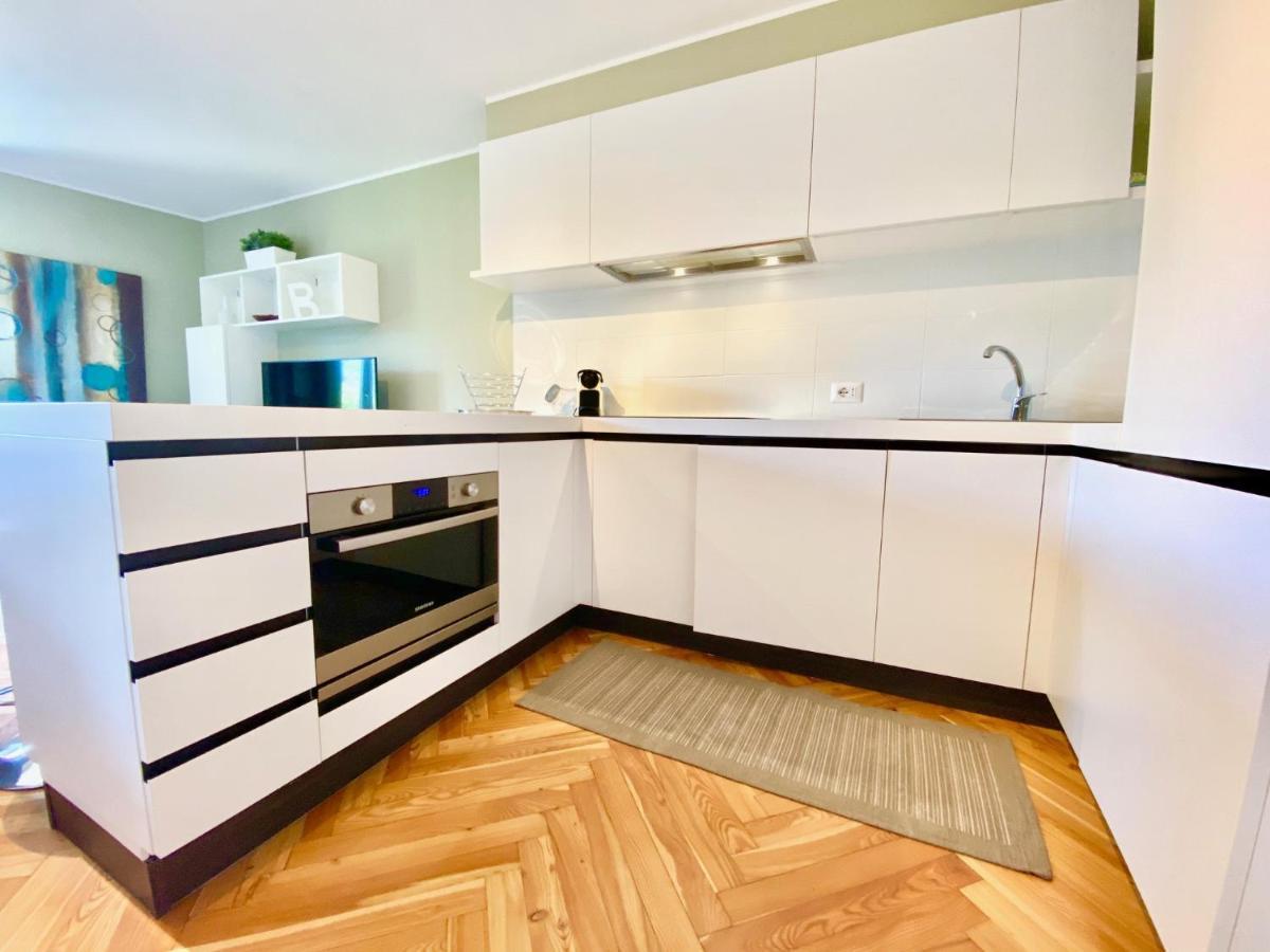 Apartament Tower 44 Luino Zewnętrze zdjęcie